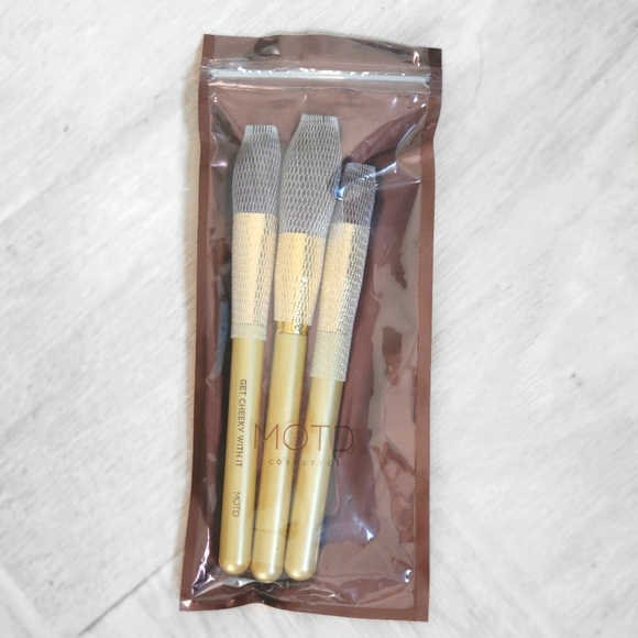 MOTD Cosmetics Gold Goddess Face Makeup Brush Set - Picture 1 of 1
